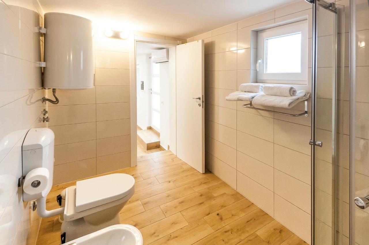 Studio & Apartment 'The Roots Apartments' Near Pula, Istria, Croatia Kültér fotó